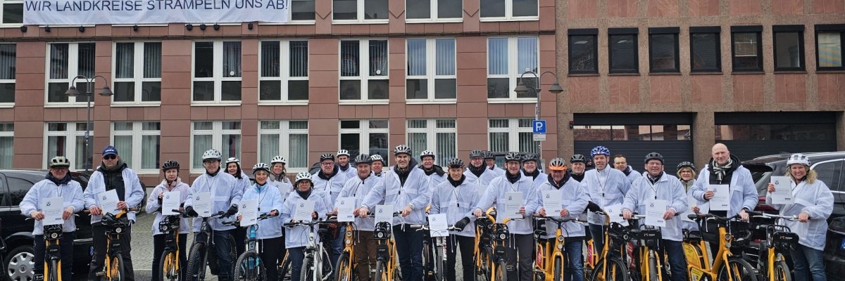 Landrätinnen und Landräte aus Rheinland-Pfalz beim Aktionstag in Mainz