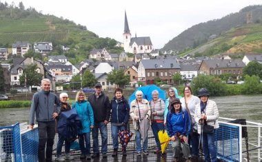 Gruppenbild: Spaziergang für Gemeinsamkeit“ von Cochem nach Klotten