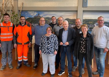 Teilnehmende und Organisatoren des „Schichtwechsels“ in den Caritas Werkstätten in Cochem
