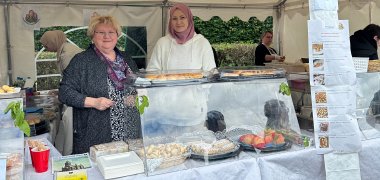 Essensstand beim Mosaik der Kulturen 2024