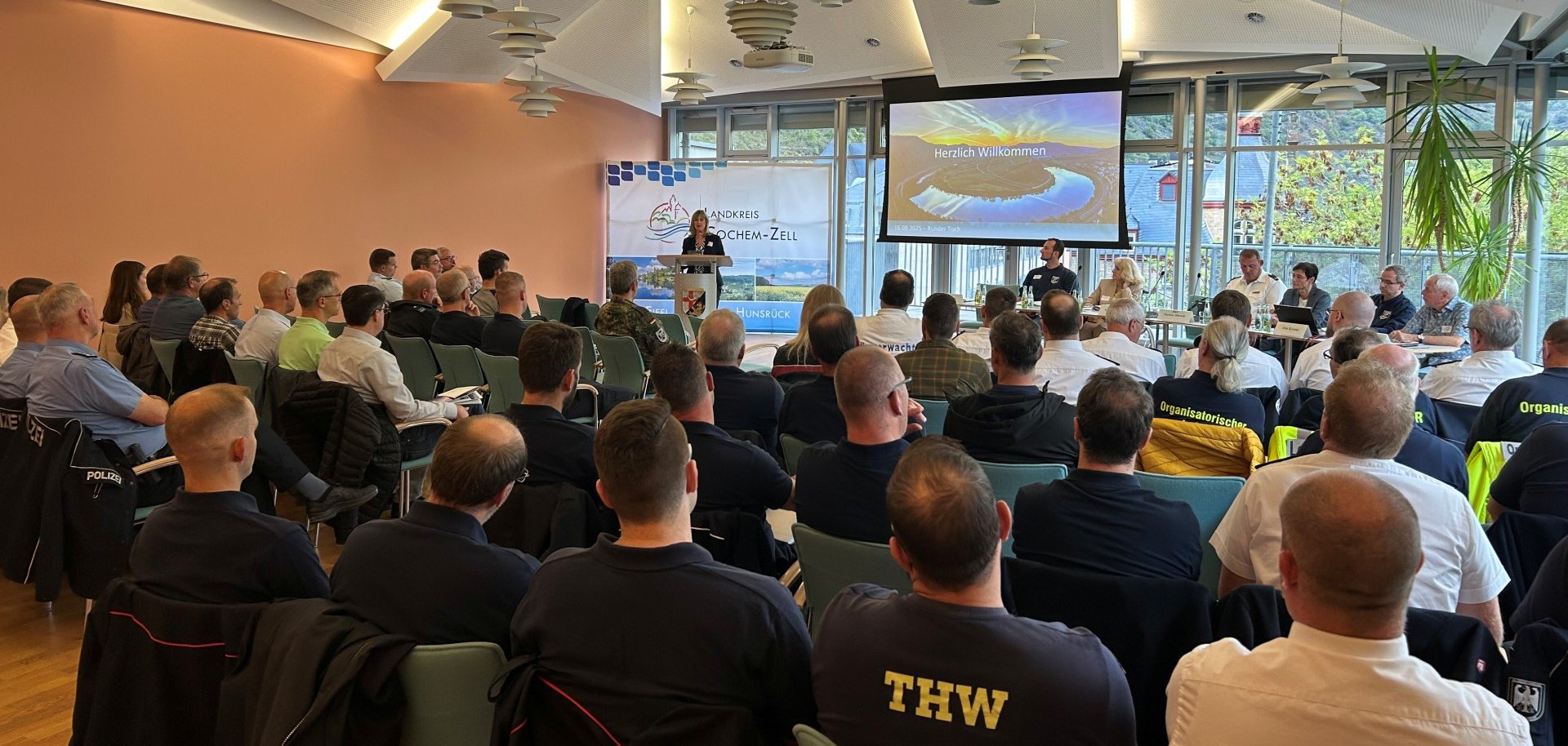 Runder Tisch Katastrophenschutz - Begrüßung durch Landrätin Beilstein