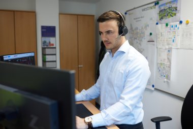 Sichere Stromversorgung auch an Feiertagen: Westnetz im Einsatz in Treis-Karden Sichere Stromversorgung auch an Feiertagen: Westnetz im Einsatz in Treis-Karden
