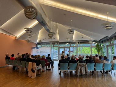 Ehrung verdienter Kreiseinwohner im Kreishaus der Kreisverwaltung Cochem-Zell Ehrung verdienter Kreiseinwohner im Kreishaus der Kreisverwaltung Cochem-Zell