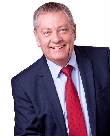 Dargestellt ist Landrat Manfred Schnur.
