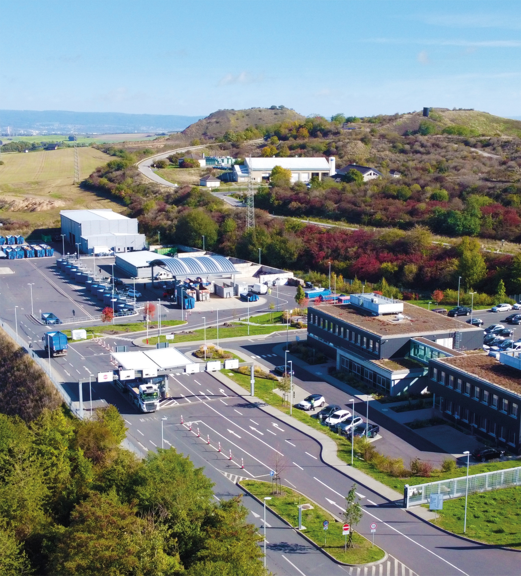 AZV_BRO_2241_Abfallplaner_Umschlag_RZ.indd