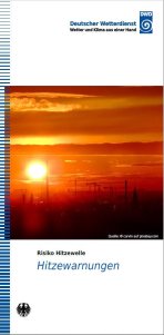 Hitzeflimmernde Luft über einer Großstadt in der Abendsonne.